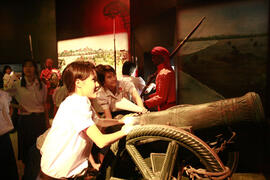 ภาพถ่าย งานทดสอบระบบก่อนเปิดพิพิธภัณฑ์การเรียนรู้แห่งที่ 1 โดยนักเรียนโรงเรียนราชินี (27 กุมภาพัน...