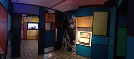 นิทรรศการ หวย : ภาพถ่ายห้อง I : งาน Panorama ด้านใน (ภาพที่ 1)