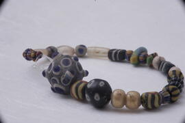 ภาพถ่ายการขุดค้นทางโบราณคดี